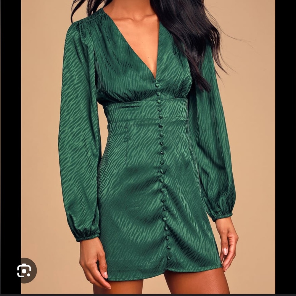 LULU’s Green Long Sleeve Dress